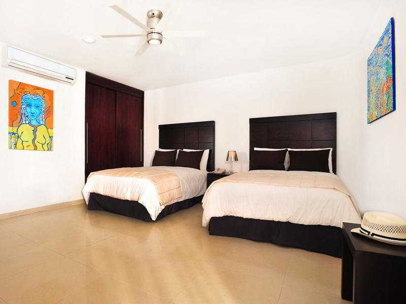 Bambu Apartahotel 3*